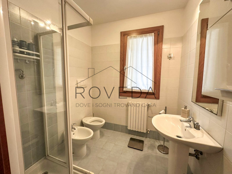 TREVISO - SAN GIUSEPPE

RIFERIMENTO: TV9

L'agenzia Immobiliare Roveda ha il piacere di proporvi ...