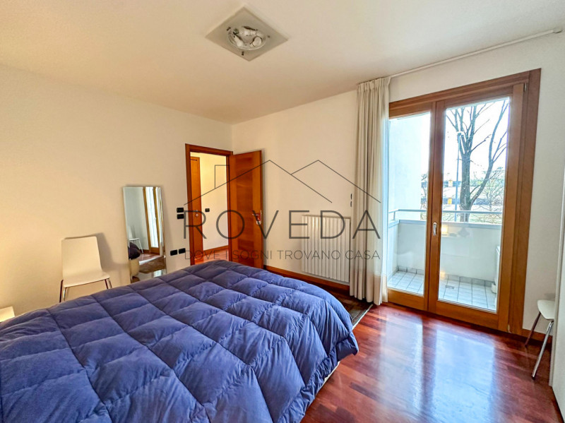 TREVISO - SAN GIUSEPPE

RIFERIMENTO: TV9

L'agenzia Immobiliare Roveda ha il piacere di proporvi ...