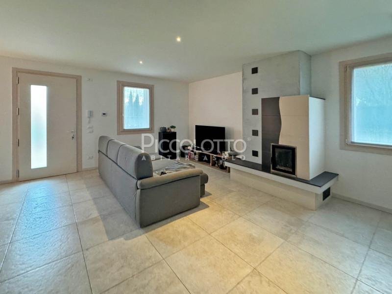 Rif. V5261 - Villetta abbinata di recente costruzione in vendita a Pieve del Grappa, in località ...