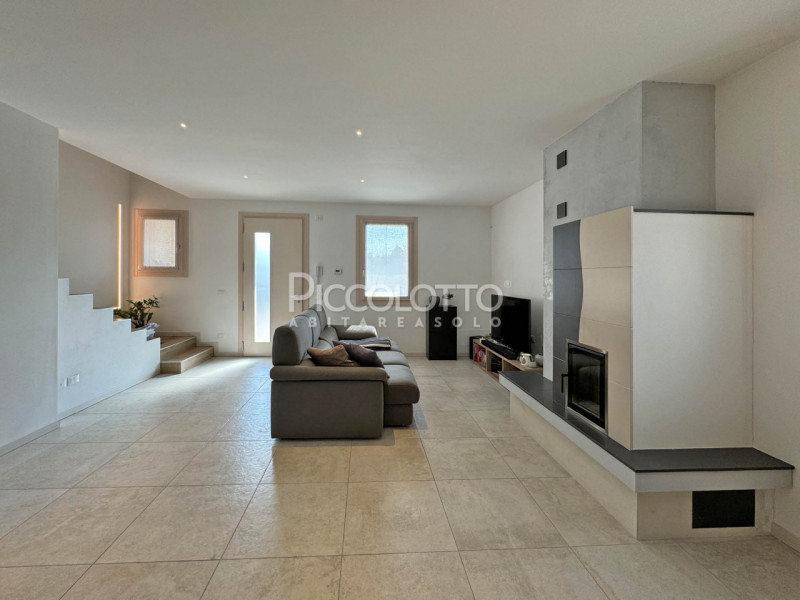 Rif. V5261 - Villetta abbinata di recente costruzione in vendita a Pieve del Grappa, in località ...