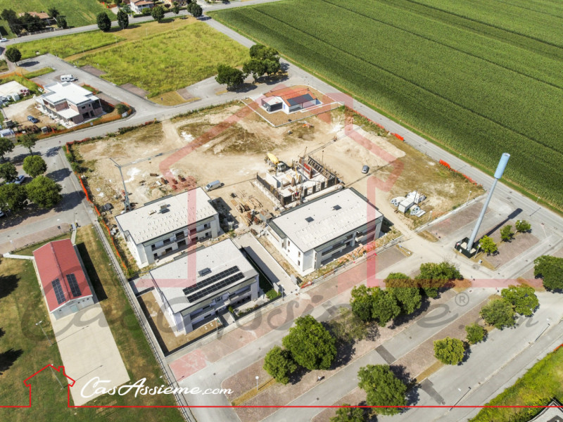 Rif. AH014
CHIAVI IN MANO - ULTIME UNITA'!
In posizione strategica a soli 10 minuti da Bassano de...