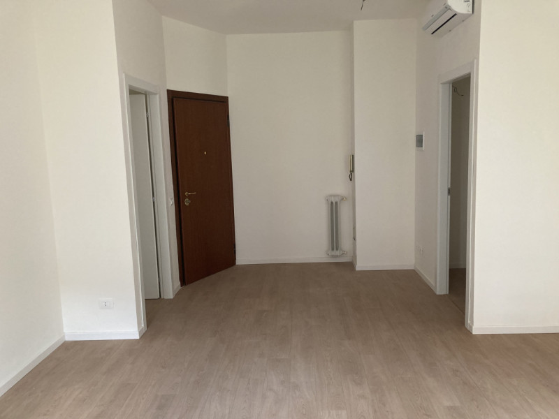 Scopri il tuo nuovo rifugio a Vicenza, situato in una delle zone più affascinanti della città. Qu...