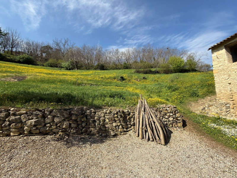 VILLA STORICA A VILLAGA DA RISTRUTTURARE CON VISTA STREPITOSA. EURO 165.000. CODICE 45280. POSSIB...