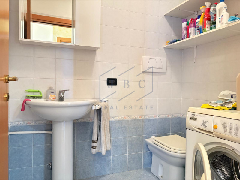 Chiarano - (TV)
Proponiamo in esclusiva un appartamento quadrilocale, situato al piano secondo se...