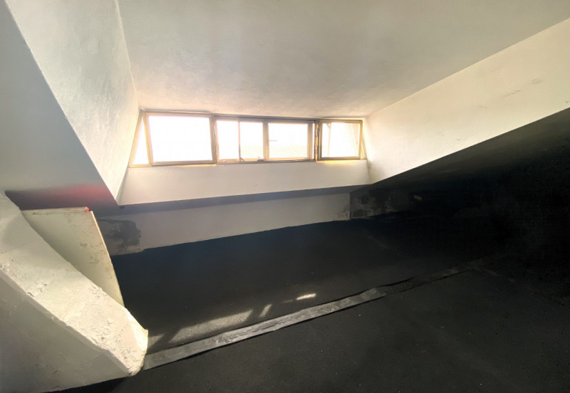 MONSELICE: in zona Frati proponiamo la vendita in blocco di 2 mansarde tra loro confinanti, ma ci...