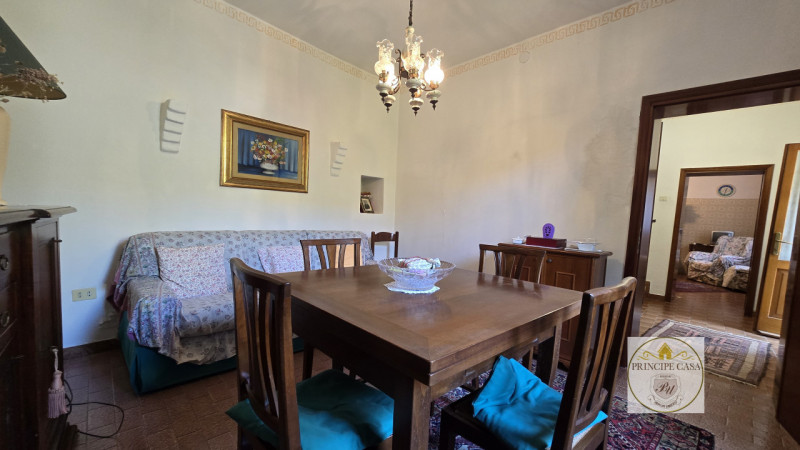 Rif. RU58 - Proponiamo in vendita porzione indipendente di rustico risalente all'epoca medievale ...