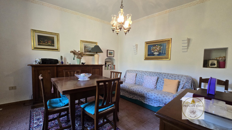 Rif. RU58 - Proponiamo in vendita porzione indipendente di rustico risalente all'epoca medievale ...