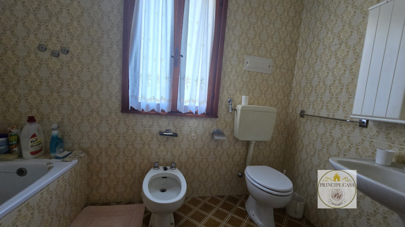 Rif. RU58 - Proponiamo in vendita porzione indipendente di rustico risalente all'epoca medievale ...