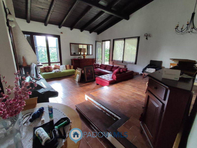 Immobile in esclusiva al Gruppo Padova MLS
Selvazzano Dentro - nel quartiere centrale di Tencarol...