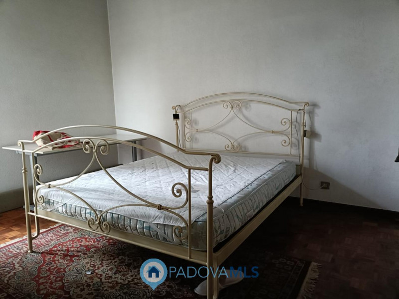 Immobile in esclusiva al Gruppo Padova MLS
Selvazzano Dentro - nel quartiere centrale di Tencarol...