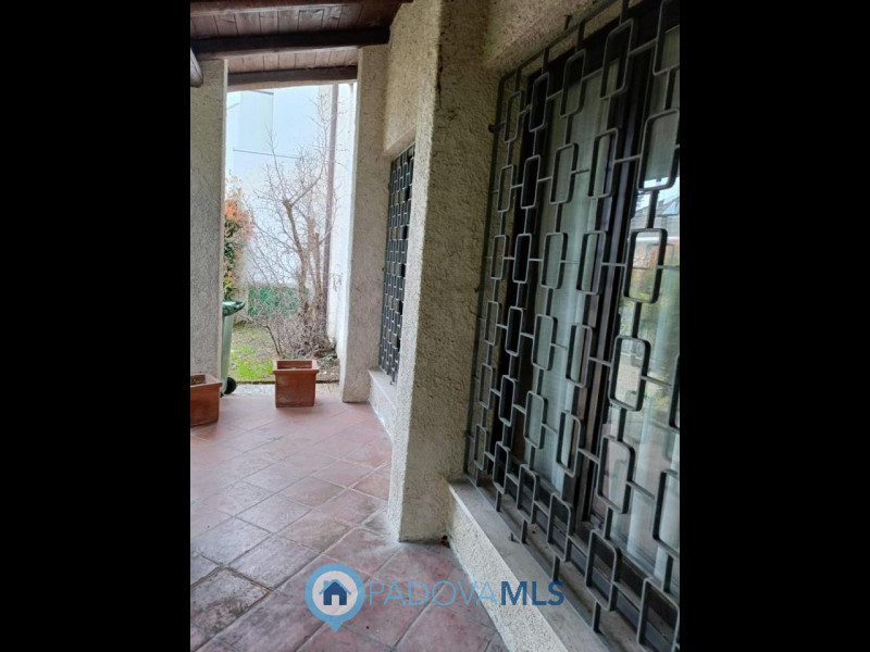 Immobile in esclusiva al Gruppo Padova MLS
Selvazzano Dentro - nel quartiere centrale di Tencarol...