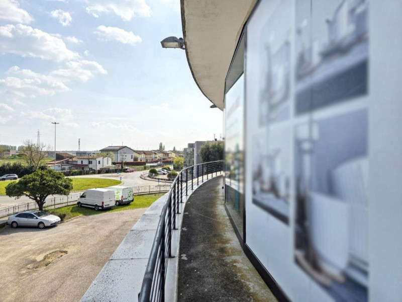 Quest’immobile viene venduto tramite asta online.

Locale commerciale su due piani con magazzino ...