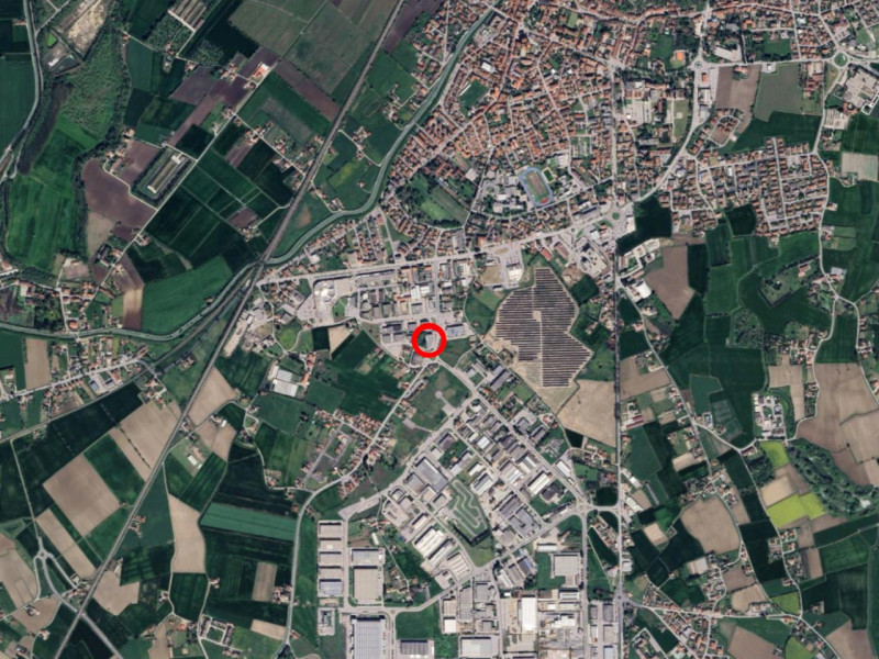 Quest’immobile viene venduto tramite asta online.

Locale commerciale su due piani con magazzino ...