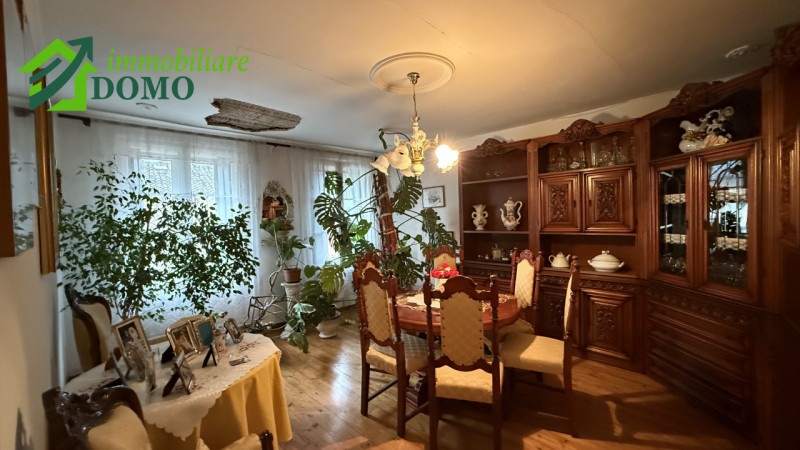 Arsiero: appartamento tricamere con ingresso indipendente al piano primo e secondo €59.000 info 3...