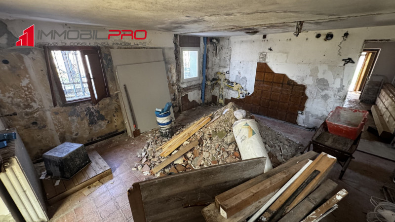 Sei alla ricerca di un’occasione per personalizzarti la casa dei tuoi sogni? Oppure vuoi fare un ...