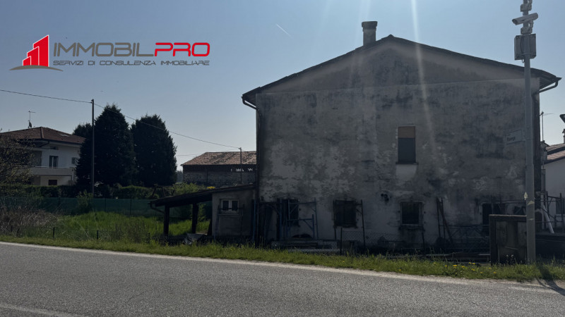 Sei alla ricerca di un’occasione per personalizzarti la casa dei tuoi sogni? Oppure vuoi fare un ...