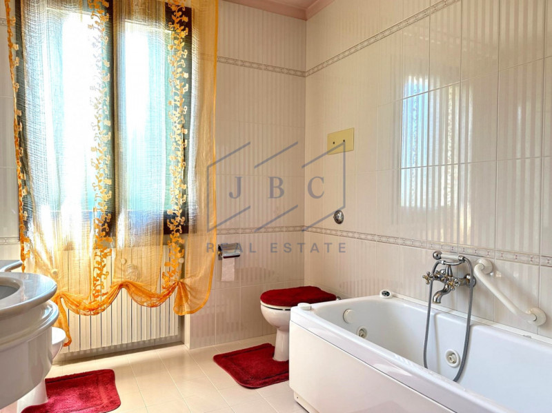 Esclusiva opportunità a Santa Maria di Campagna, a soli 2 km dal centro di Cessalto (TV). Questa ...