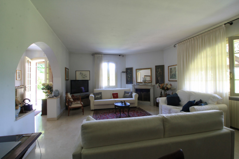 Posizione incantevole
Immersa nel verde della frazione di Val Sanzibio (Galzignano Terme), questa...