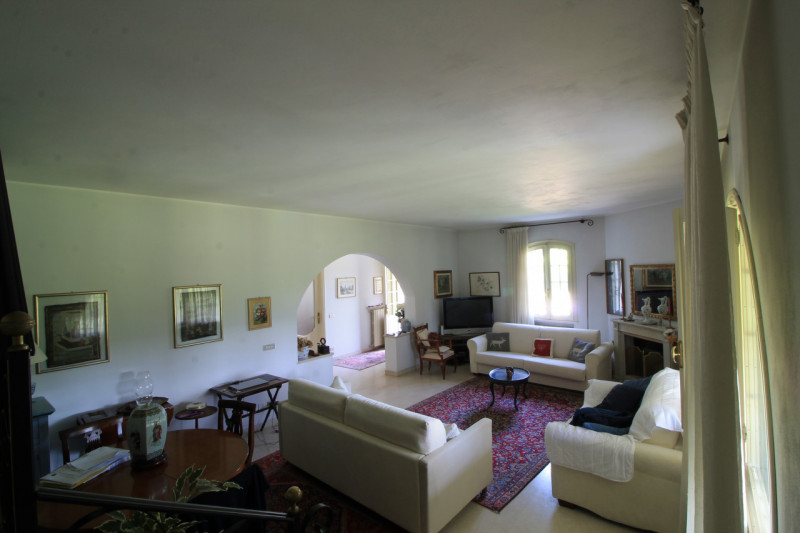 Posizione incantevole
Immersa nel verde della frazione di Val Sanzibio (Galzignano Terme), questa...