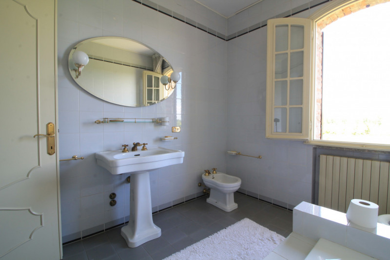 Posizione incantevole
Immersa nel verde della frazione di Val Sanzibio (Galzignano Terme), questa...