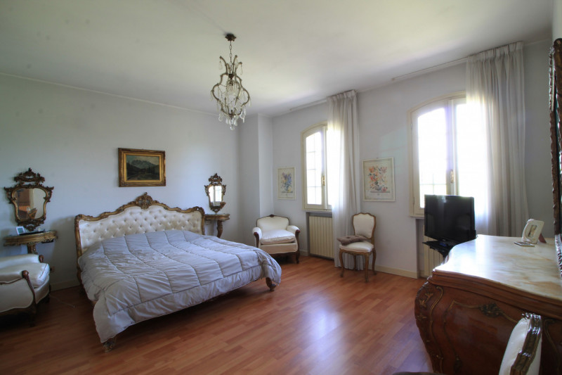 Posizione incantevole
Immersa nel verde della frazione di Val Sanzibio (Galzignano Terme), questa...