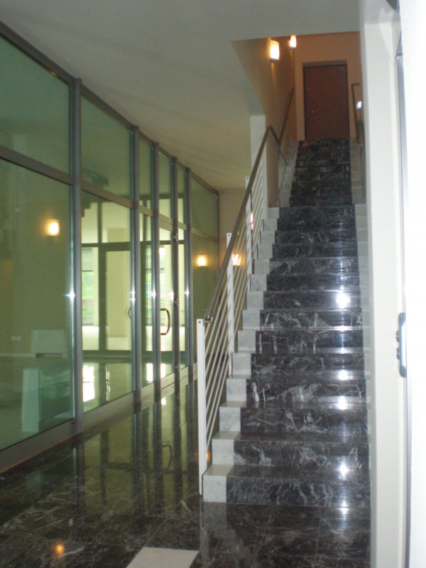 Ottima opportunità di affitto per un ufficio di 105 mq nel comune di Fonte (TV), all'interno del ...