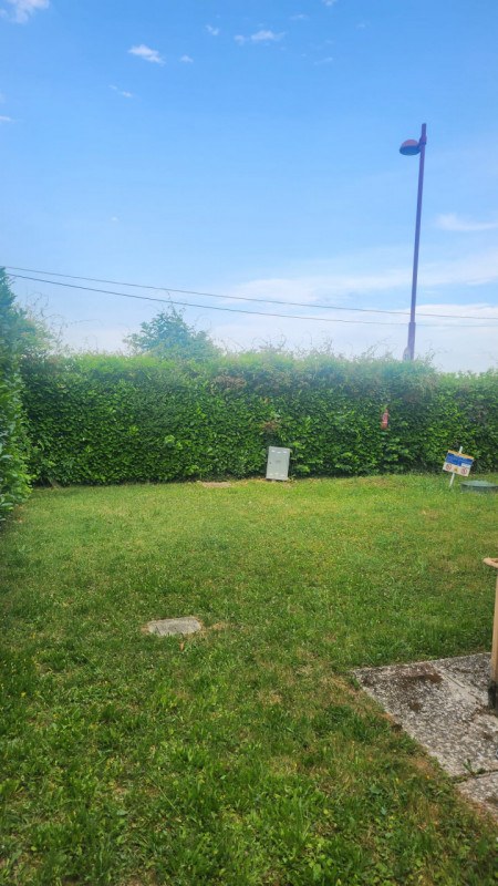 A Rubano nella richiestissima località di Sarmeola, in zona tranquilla e rilassante proponiamo VI...