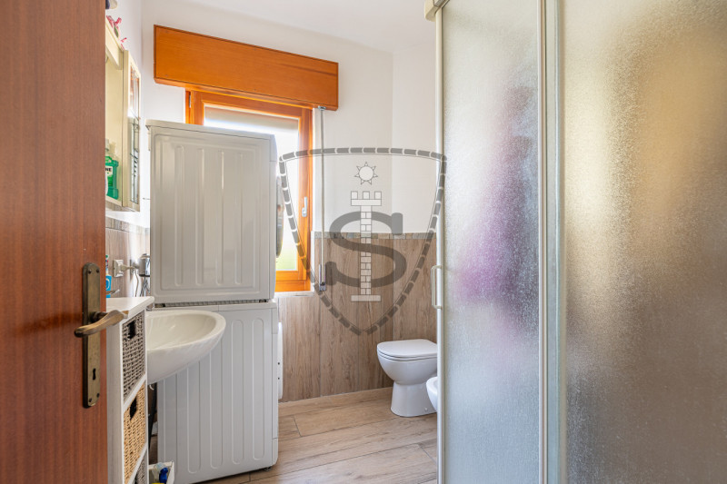 Proponiamo in vendita a Marostica a poca distanza dal centro storico, un accogliente appartamento...