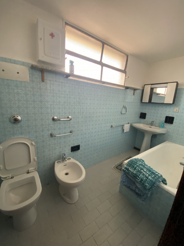 MONTEGROTTO TERME CENTRO rif. A083: Casa su Misura propone porzione di bifamiliare con ingresso i...