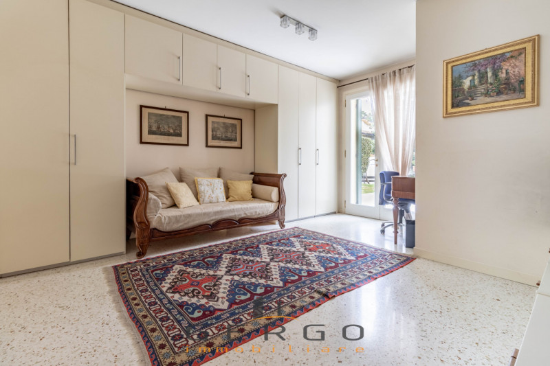 (Per INFO Roberto 3453195338) NOSTRA ESCLUSIVA - Montebelluna, zona ricercata e signorile del cen...