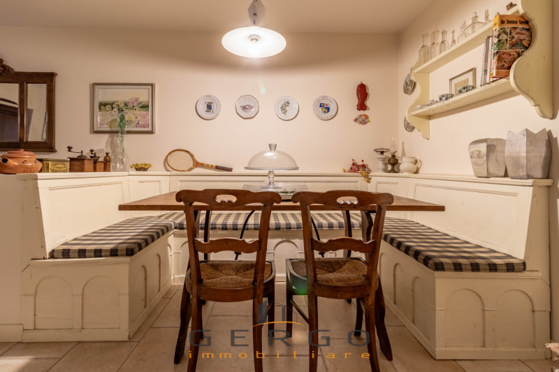 (Per INFO Roberto 3453195338) NOSTRA ESCLUSIVA - Montebelluna, zona ricercata e signorile del cen...