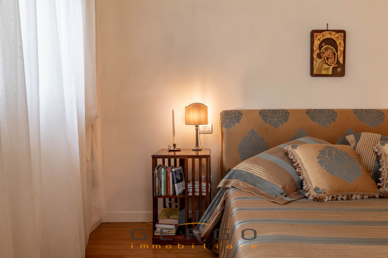 (Per INFO Roberto 3453195338) NOSTRA ESCLUSIVA - Montebelluna, zona ricercata e signorile del cen...