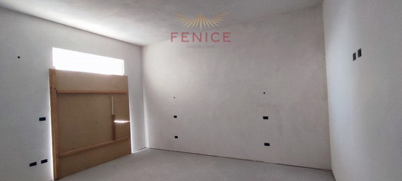 In una delle zone più ricercate di Montebelluna, nel tranquillo e verdeggiante quartiere de La Pi...