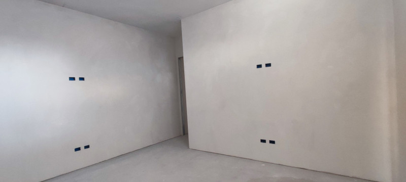 In una delle zone più ricercate di Montebelluna, nel tranquillo e verdeggiante quartiere de La Pi...