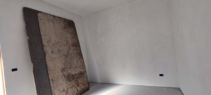 In una delle zone più ricercate di Montebelluna, nel tranquillo e verdeggiante quartiere de La Pi...