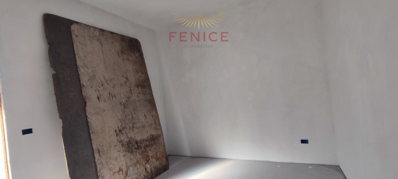 In una delle zone più ricercate di Montebelluna, nel tranquillo e verdeggiante quartiere de La Pi...