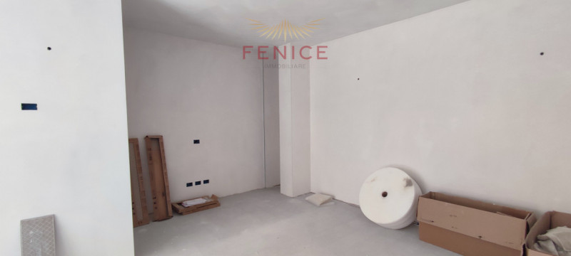 In una delle zone più ricercate di Montebelluna, nel tranquillo e verdeggiante quartiere de La Pi...