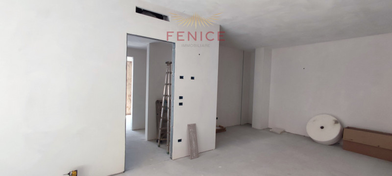 In una delle zone più ricercate di Montebelluna, nel tranquillo e verdeggiante quartiere de La Pi...