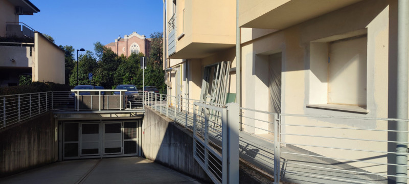 In una delle zone più ricercate di Montebelluna, nel tranquillo e verdeggiante quartiere de La Pi...