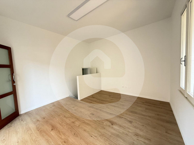 Se stai cercando uno spazio ideale per la tua attività artigianale, non perdere questa opportunit...