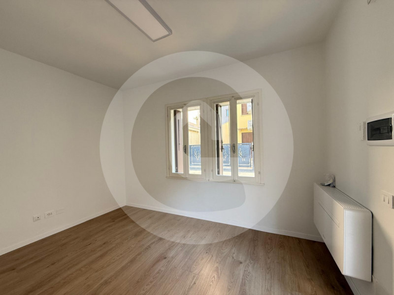 Se stai cercando uno spazio ideale per la tua attività artigianale, non perdere questa opportunit...