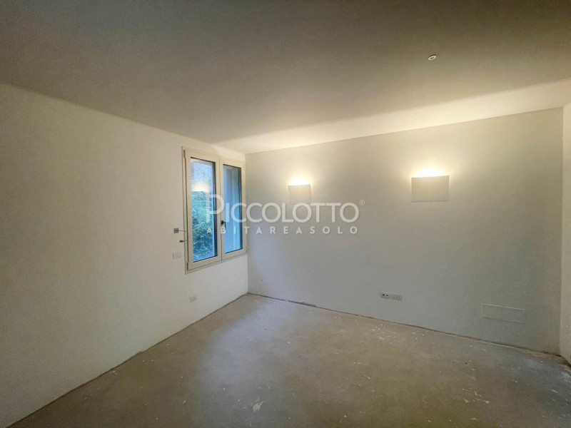 Rif. V5282 - Asolo, nel cuore del Centro Storico, villa indipendente recentemente ristrutturata i...