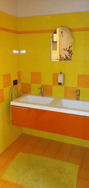 Vendesi Capannone accostato situato nella zona industriale di Monselice, con una superficie di 28...