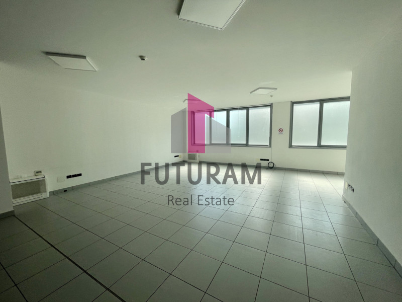 RIF:  020NM -  SANT'ANGELO DI PIOVE DI SACCO (PD)  -  PER INFO 0444/310220


Propongo in affitto ...