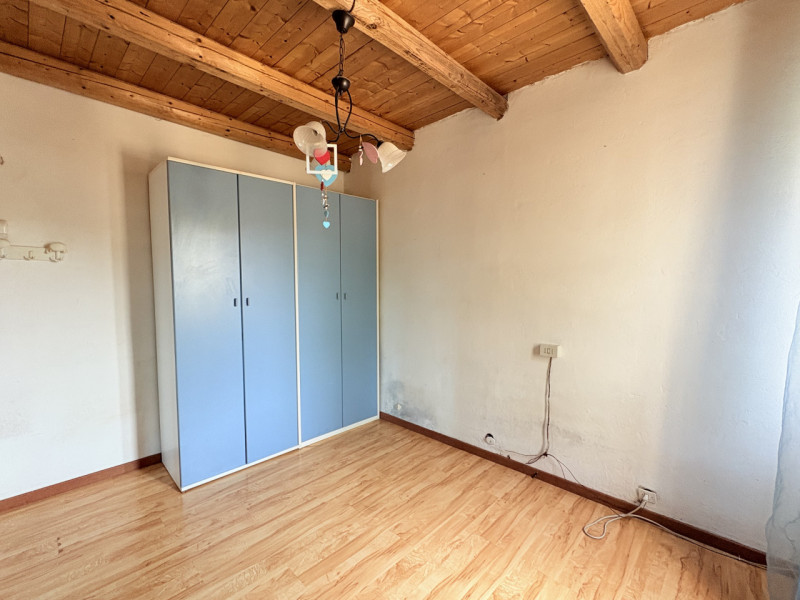 Se stai cercando un appartamento comodo, tranquillo e ben posizionato, questa è l'occasione che f...