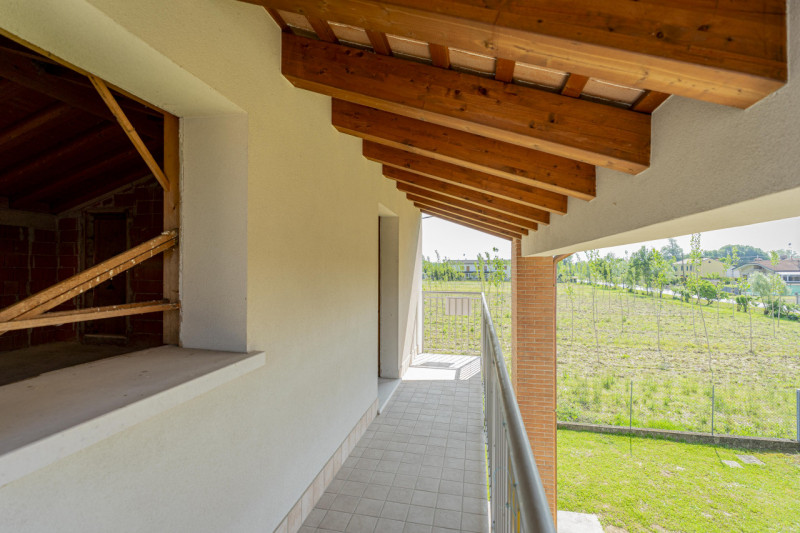 Nel cuore tranquillo di Rustega, frazione di Camposampiero, ti presentiamo una rara opportunità: ...