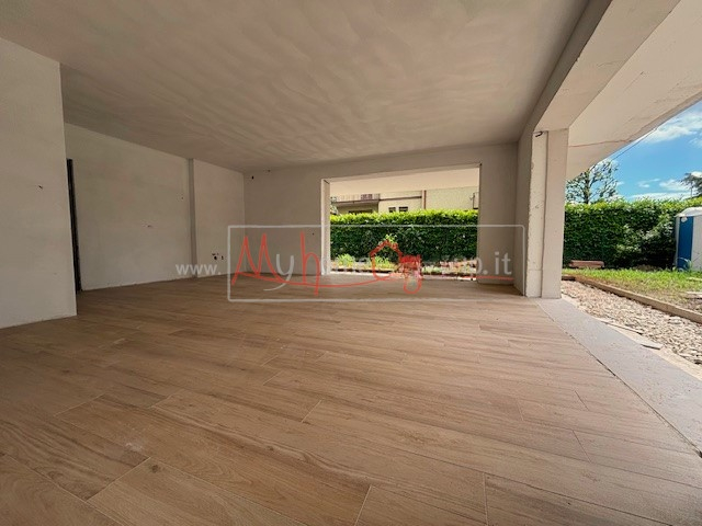 ABANO TERME – (Rif.A416-S) - In un elegante quartiere residenziale, a pochi passi dal centro stor...