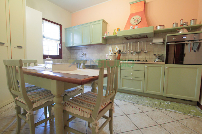 Quinto Vicentino - Valproto: Se stai cercando un'abitazione spaziosa e immersa nella tranquillità...