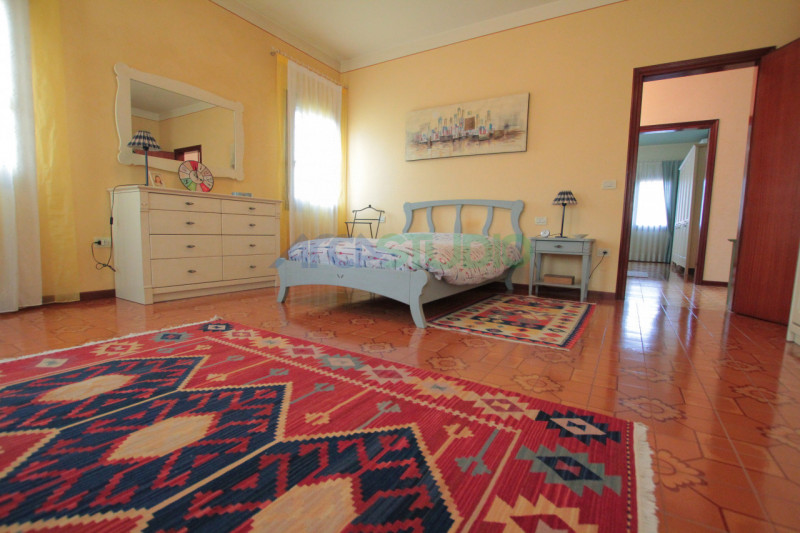 Quinto Vicentino - Valproto: Se stai cercando un'abitazione spaziosa e immersa nella tranquillità...