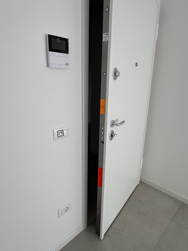 AFFITTASI MINI ARREDATO, IN PALAZZINA CON ASCENSORE A VICENZA, INTERNO VIALE TRIESTE - RIF. 8250-...